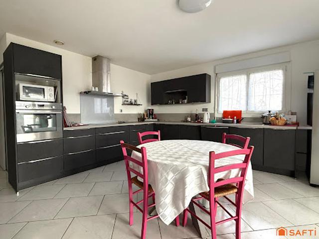 Vente Maison 6 pièces 148 m2 Balanzac
