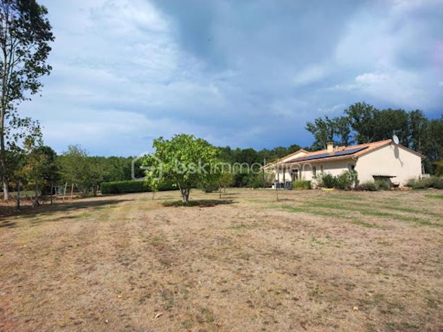 Vente Maison 6 pièces 148 m2 Eyraud Crempse Maurens