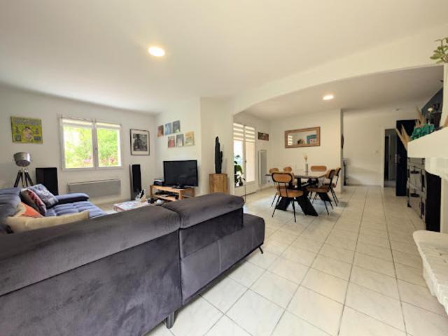 Vente Maison 6 pièces 148 m2 Fronton