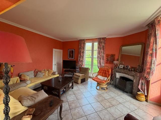 Vente Maison 6 pièces 148 m2 Guilly