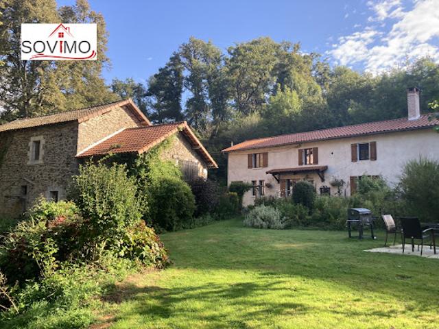 Vente Maison 6 pièces 148.5 m2 Saint Maurice des Lions