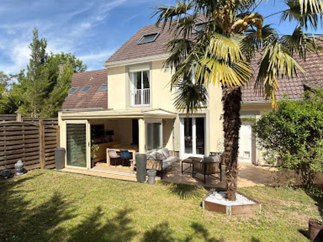 Vente Maison 6 pièces 140 m2 Mantes la Ville