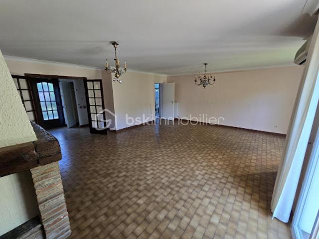 Vente Maison 6 pièces 140 m2 Mazamet