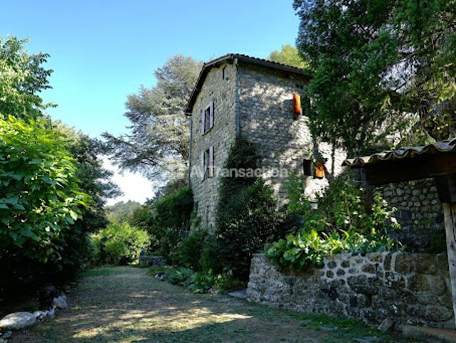 Vente Maison 6 pièces 140 m2 Meyras
