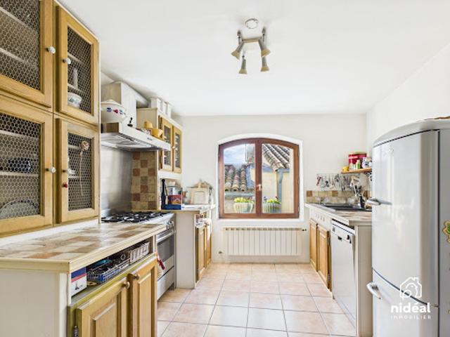 Vente Maison 6 pièces 140 m2 Montpezat