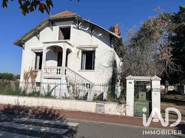Vente Maison 6 pièces 140 m2 Montrond les Bains