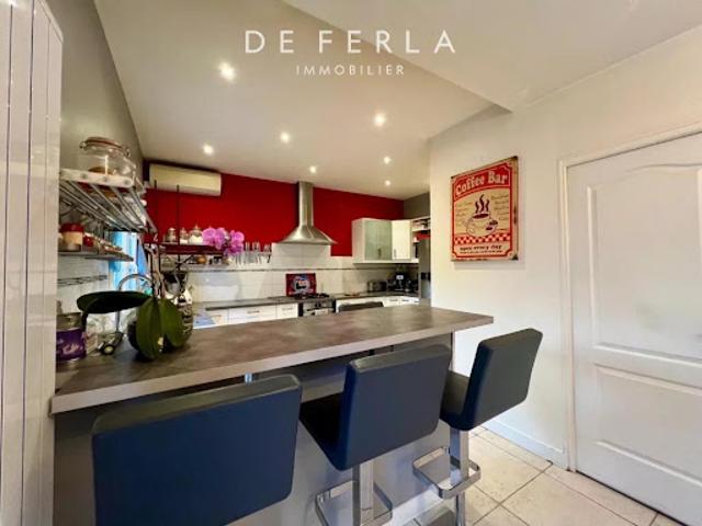 Vente Maison 6 pièces 140 m2 Neuilly Plaisance