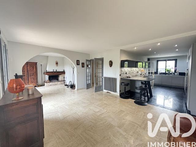 Vente Maison 6 pièces 140 m2 Noisy le Grand
