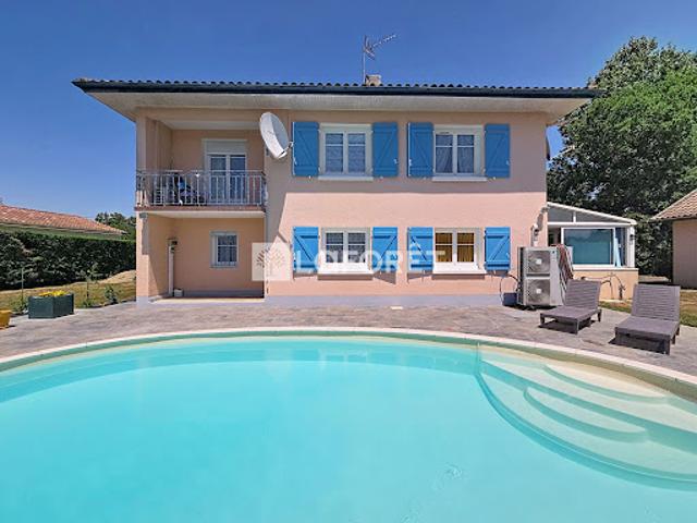 Vente Maison 6 pièces 140 m2 Orthez