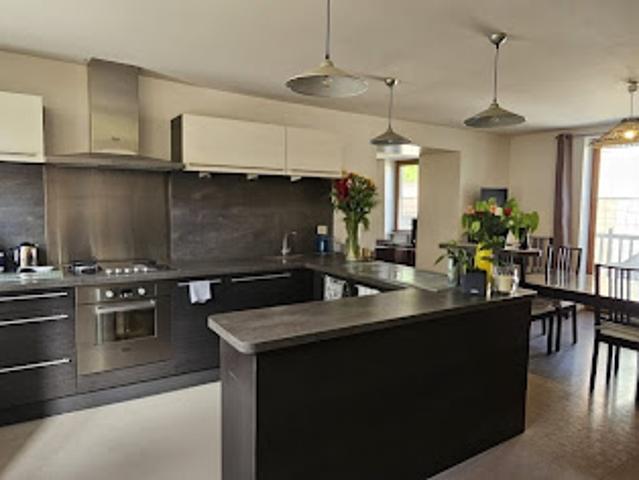 Vente Maison 6 pièces 140 m2 Argis