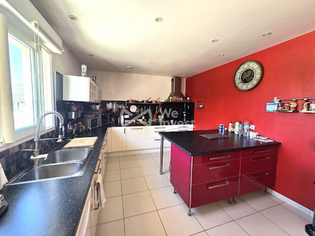 Vente Maison 6 pièces 140 m2 Castelsarrasin