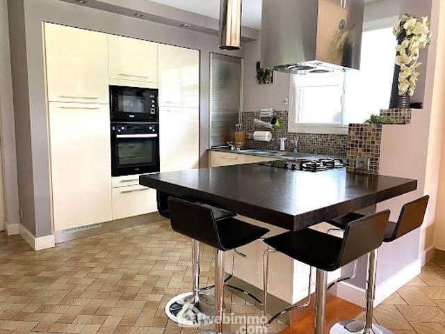 Vente Maison 6 pièces 140 m2 Cholet