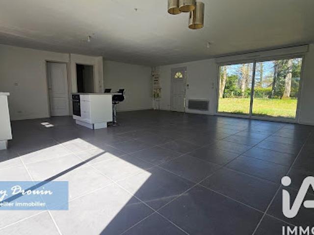 Vente Maison 6 pièces 140 m2 Ferrières en Gâtinais