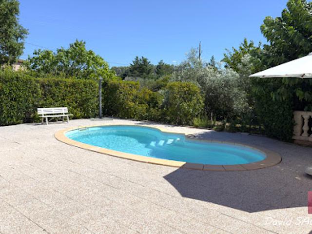 Vente Maison 6 pièces 140 m2 Garéoult