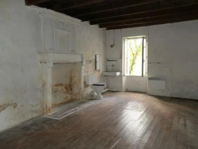 Vente Maison 6 pièces 140 m2 Gensac la Pallue