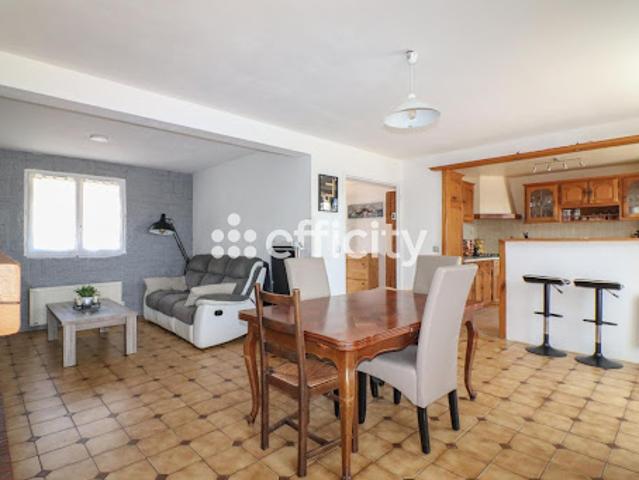 Vente Maison 6 pièces 140 m2 La Haye Malherbe