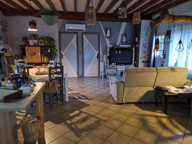 Vente Maison 6 pièces 140 m2 Les Bordes