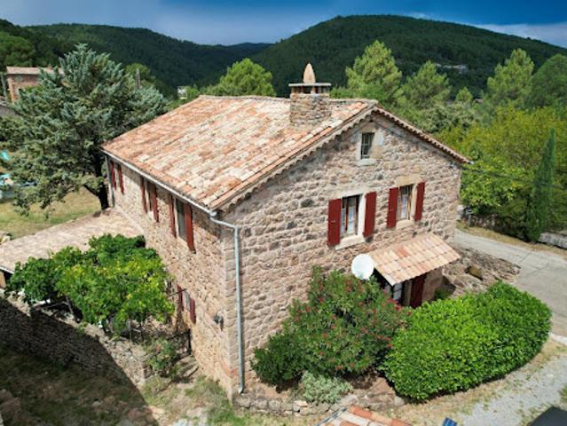 Vente Maison 6 pièces 140 m2 Payzac