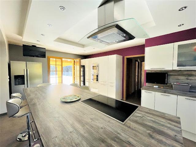 Vente Maison 6 pièces 140 m2 Ruoms