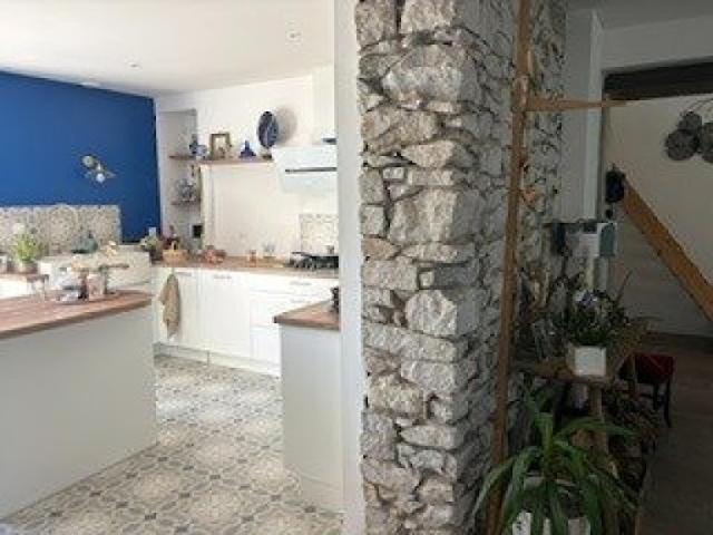 Vente Maison 6 pièces 140 m2 Saint Augustin des Bois