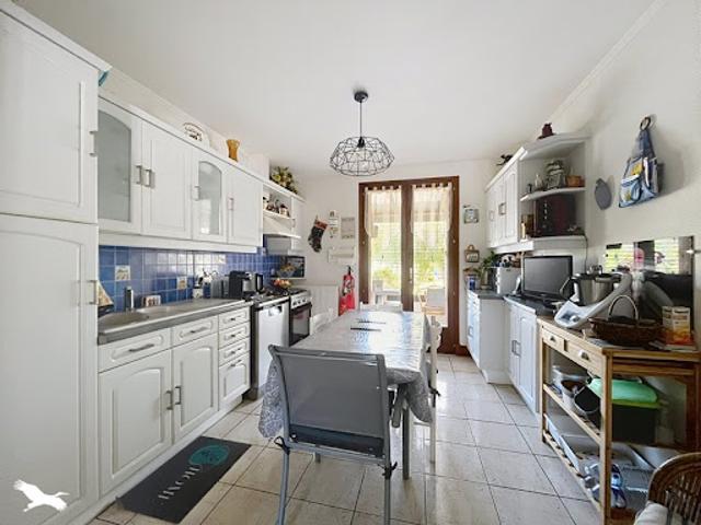 Vente Maison 6 pièces 140 m2 Saint Laurent de Cognac