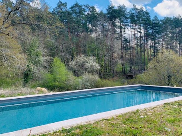 Vente Maison 6 pièces 140 m2 Saint Pierre de Chignac