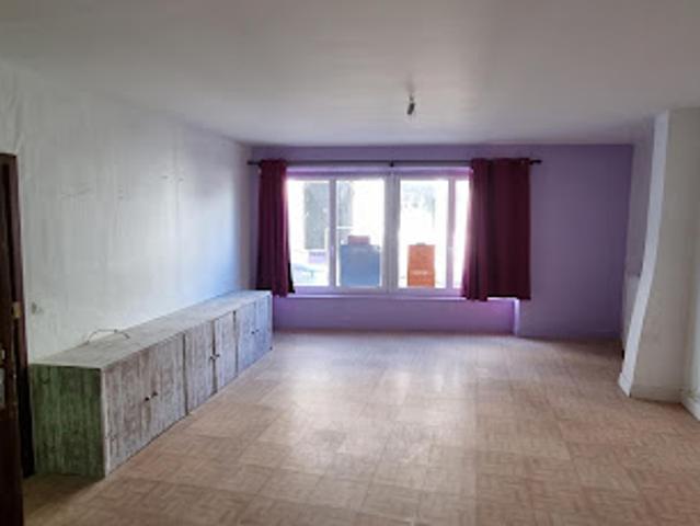 Vente Maison 6 pièces 140 m2 Saint Saud Lacoussière