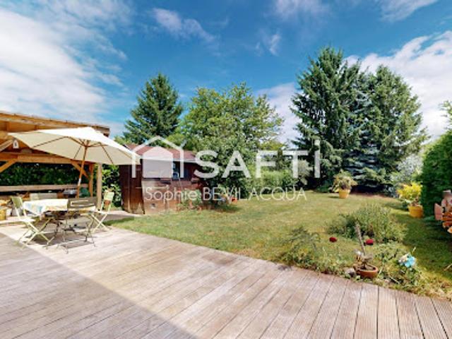 Vente Maison 6 pièces 145 m2 Sathonay Village