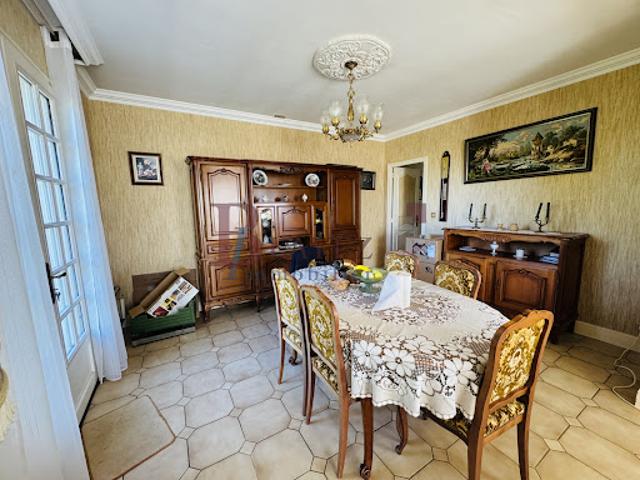 Vente Maison 6 pièces 140 m2 Seilhac