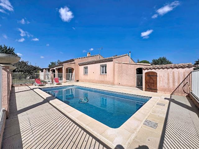 Vente Maison 6 pièces 140 m2 Trets