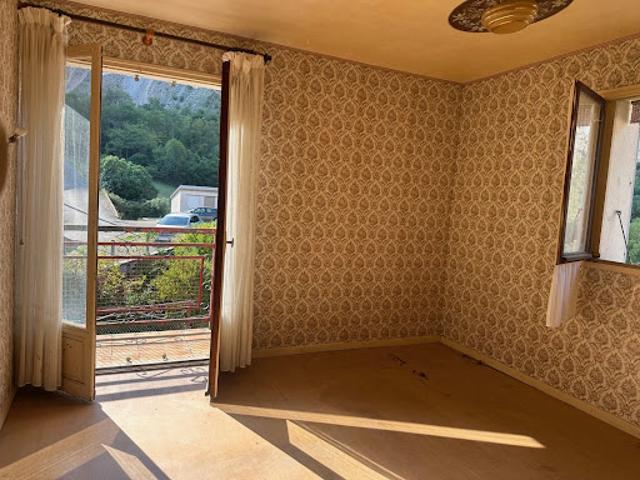 Vente Maison 6 pièces 140 m2 Ussat