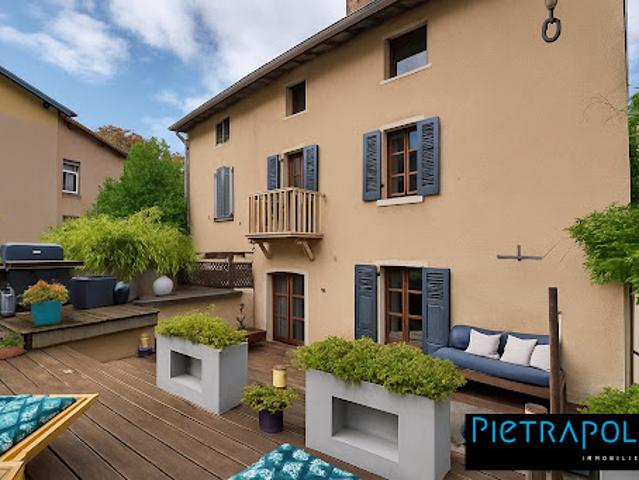 Vente Maison 6 pièces 140 m2 Condrieu