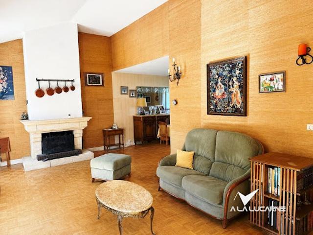 Vente Maison 6 pièces 141 m2 Montesson