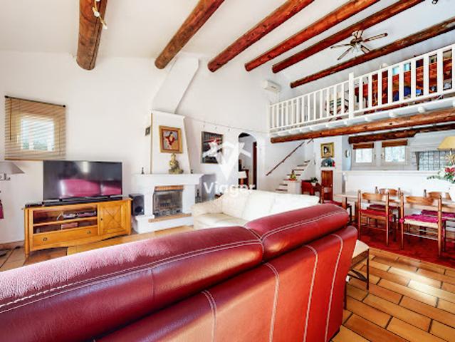 Vente Maison 6 pièces 141 m2 Mornas