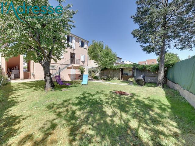 Vente Maison 6 pièces 141 m2 Neuilly sur Marne