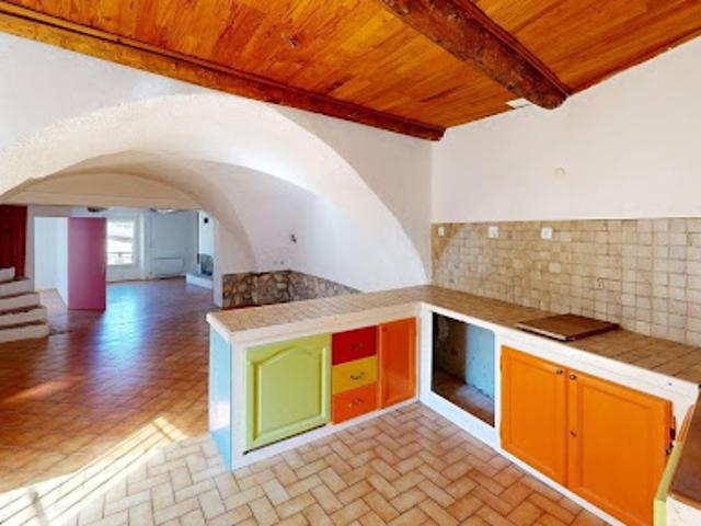 Vente Maison 6 pièces 141 m2 Aubignosc