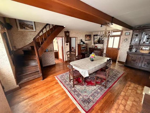 Vente Maison 6 pièces 141 m2 Chambon Sainte Croix