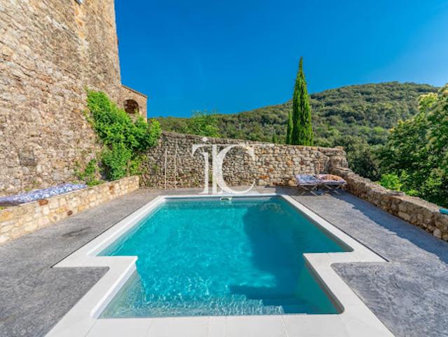 Vente Maison 6 pièces 141 m2 Les Vans