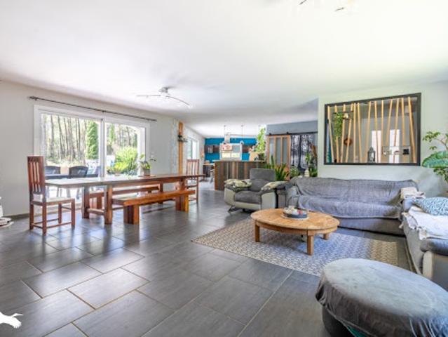 Vente Maison 6 pièces 141 m2 Rion des Landes