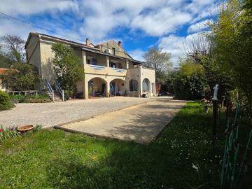 Vente Maison 6 pièces 141 m2 Saint Florent sur Auzonnet