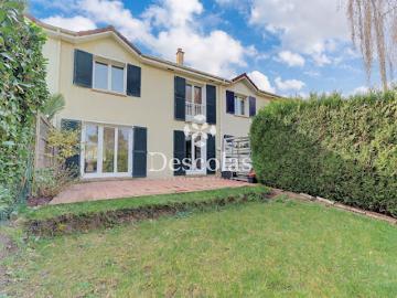 Vente Maison 6 pièces 141 m2 Saint Germain en Laye