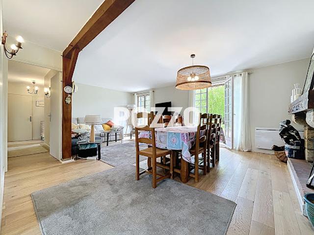 Vente Maison 6 pièces 141.18 m2 Saint Gatien des Bois