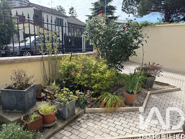 Vente Maison 6 pièces 142 m2 Nanterre