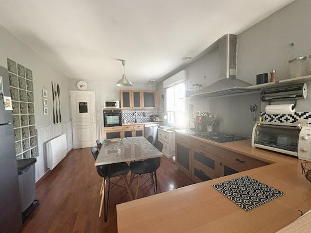 Vente Maison 6 pièces 142 m2 Erondelle