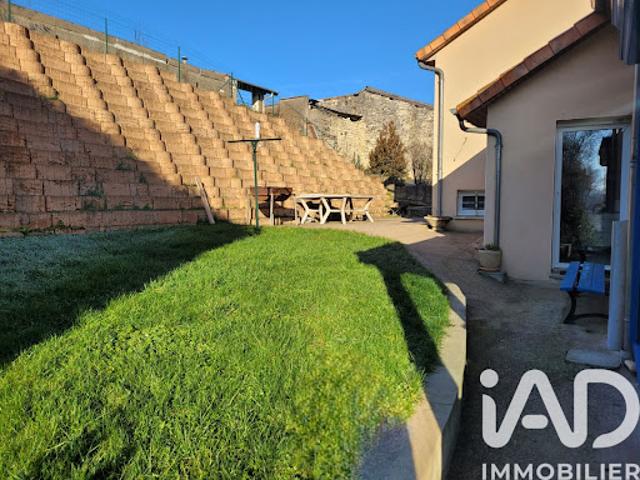Vente Maison 6 pièces 142 m2 Ugny sur Meuse