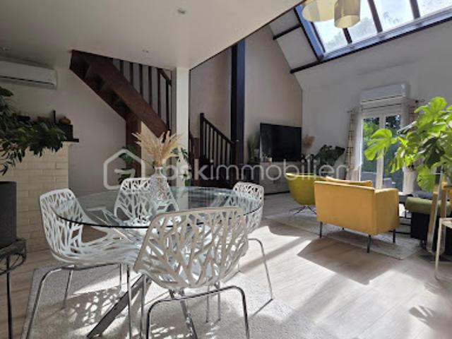 Vente Maison 6 pièces 142 m2 Varennes Jarcy