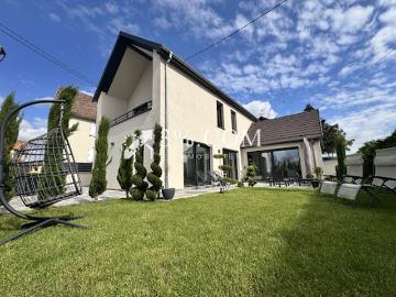 Vente Maison 6 pièces 143 m2 Berstett