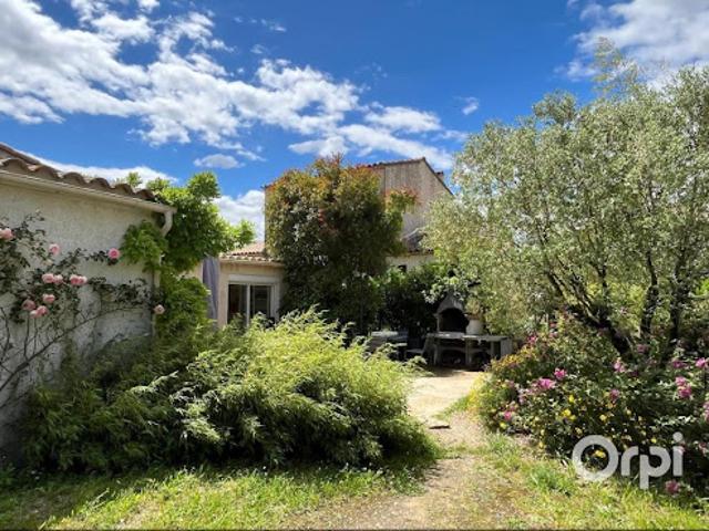 Vente Maison 6 pièces 143 m2 Calvisson