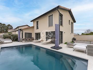Vente Maison 6 pièces 143 m2 Charly