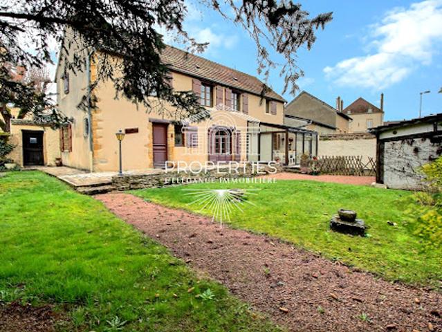 Vente Maison 6 pièces 143 m2 Charolles